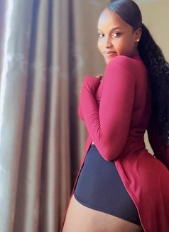 Ballo - puta in Isa Town Photo 2 of 4