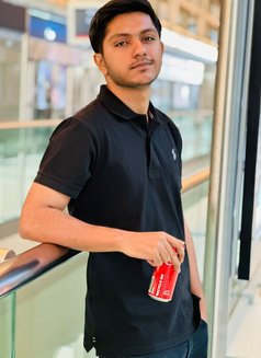 Baloch - Acompañantes masculino in Karāchi Photo 3 of 3