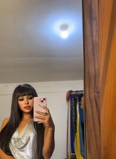 Balqis - Transsexual escort in Bali Photo 6 of 6
