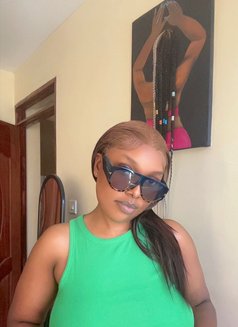 Bambi - puta in Nairobi Photo 12 of 13