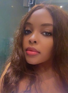 Bambi - escort in Kolkata Photo 2 of 5