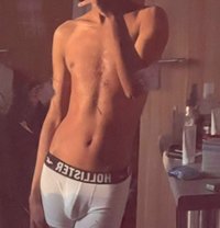 Bambi 🇸🇦 بامبي - Male escort in London