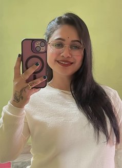 Bambi vs Sofia Nuru Mistress Lesbian, - escort in Thane Photo 4 of 6