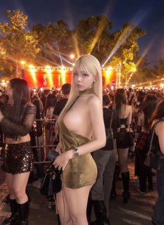 Bammy Kiss - escort in Bangkok Photo 7 of 27