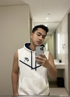 Bams Hot Massage & Sensual - Male escort in Kuala Lumpur Photo 8 of 9