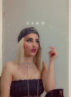 Bana - escort in Beirut Photo 2 of 4