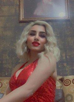 Bana - escort in Beirut Photo 4 of 4