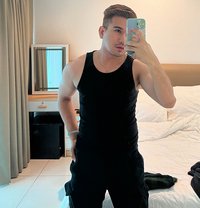 Sky Boy - Acompañantes masculino in Taipei