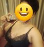 Bangalore Escorts Girls and Aunty Availa - escort in Bangalore Photo 1 of 4