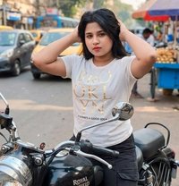 Bangalore Escorts Service/ Cash to Girl - puta in Bangalore Photo 1 of 3