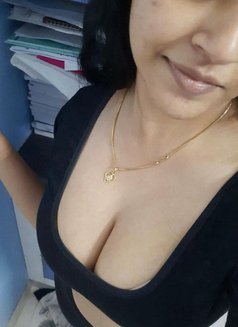 Bangalore Girl Nude Video Call Sex - puta in Bangalore Photo 4 of 4