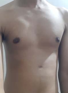 Bangalore pussy eater - Male escort in Bangalore Photo 2 of 3