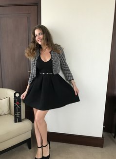 Bangkok RUSSIAN Escort Julietta - puta in Bangkok Photo 6 of 12