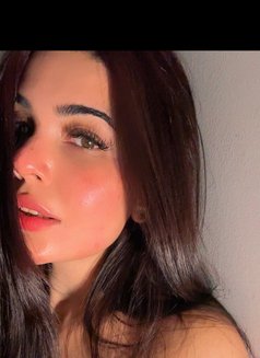 Hanish - escort in Riyadh Photo 6 of 7