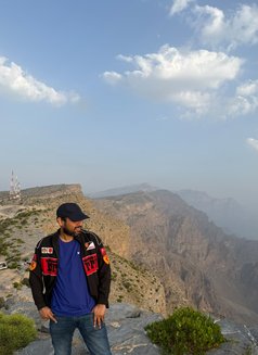 Banker - Male escort in Muscat Photo 6 of 7