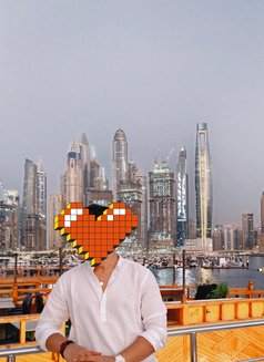 Bankoo - Acompañantes masculino in Dubai Photo 3 of 4