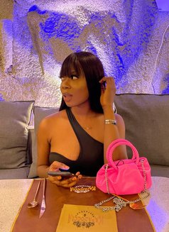 Banks - escort in Lagos, Nigeria Photo 4 of 4