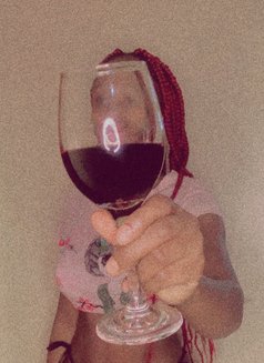 Banks - puta in Kampala Photo 6 of 8