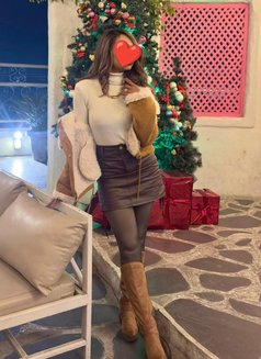 Bannu Independent Girl - puta in Kathmandu Photo 1 of 2