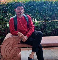 Banti - Acompañantes masculino in Pune