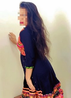 Banu - escort in Maldives Photo 11 of 13