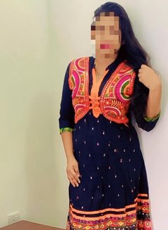 Banu - escort in Maldives Photo 13 of 13