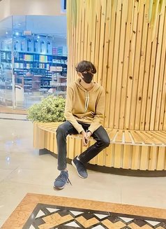 Banu - Transsexual adult performer in Colombo Photo 4 of 4