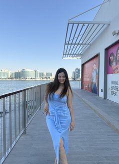 Banu - escort in Dubai Photo 3 of 7