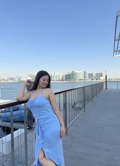 Banu - escort in Dubai Photo 4 of 7