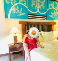 Banuki - escort in Colombo