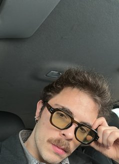 Baran Karaarslan - Male escort in Riyadh Photo 3 of 6