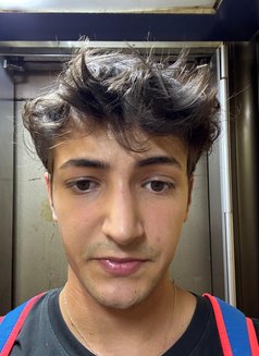 Baran - Male escort in İstanbul Photo 3 of 6