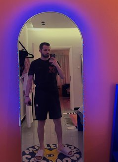 BARAN XL - Male escort in Riyadh Photo 9 of 13