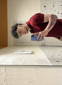 Baranjose - Male escort in Riyadh Photo 10 of 12