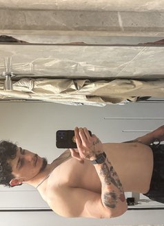 Baranjose - Male escort in Riyadh Photo 11 of 12