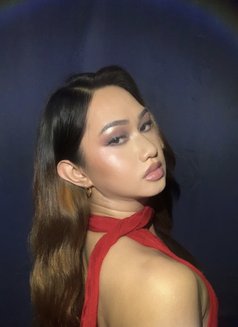 Barbara - Acompañantes transexual in Makati City Photo 2 of 4