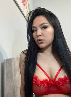 Barbara - escort in Hong Kong Photo 2 of 7