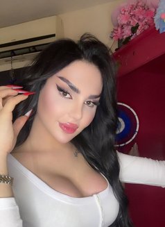 Barbe - Transsexual escort in Erbil Photo 2 of 12