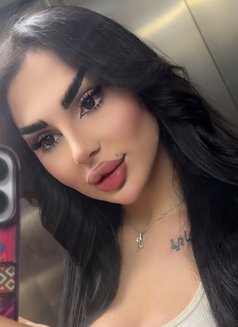 Barbe - Transsexual escort in Erbil Photo 13 of 16