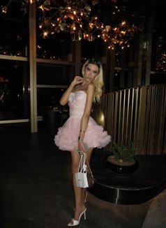 Barbie blonde - Transsexual escort in Okinawa Island Photo 19 of 19