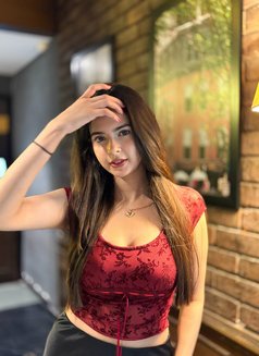 Diksha Vip Model - escort in Dubai Photo 1 of 4
