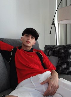 🇷🇺Barbie Boy🇷🇺 - Male escort in Dubai Photo 4 of 8