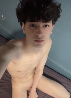 🇺🇦Barbie Boy🇺🇦 - Male escort in İstanbul Photo 2 of 15