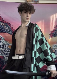 🇺🇦Barbie Boy🇺🇦 - Male escort in İstanbul Photo 5 of 15