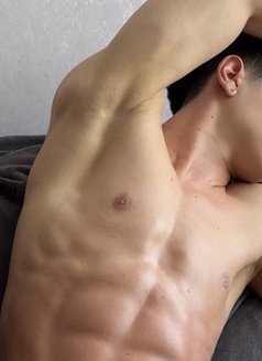 🇺🇦Barbie Boy🇺🇦 - Male escort in İstanbul Photo 5 of 24