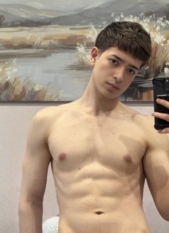 🇺🇦Barbie Boy🇺🇦 - Male escort in İstanbul Photo 11 of 24