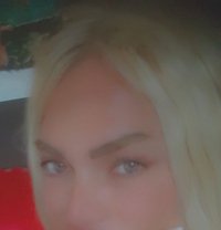 Barbie Dana - Transsexual escort in Beirut Photo 6 of 6