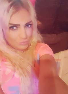 Barbie Dana - Acompañantes transexual in Beirut Photo 8 of 8