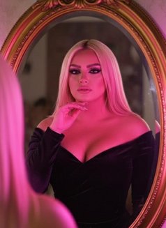 Barbie Dana - Acompañantes transexual in Beirut Photo 4 of 4