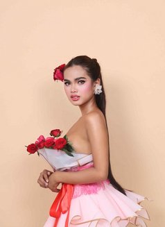 Barbie - escort in Manila Photo 8 of 8